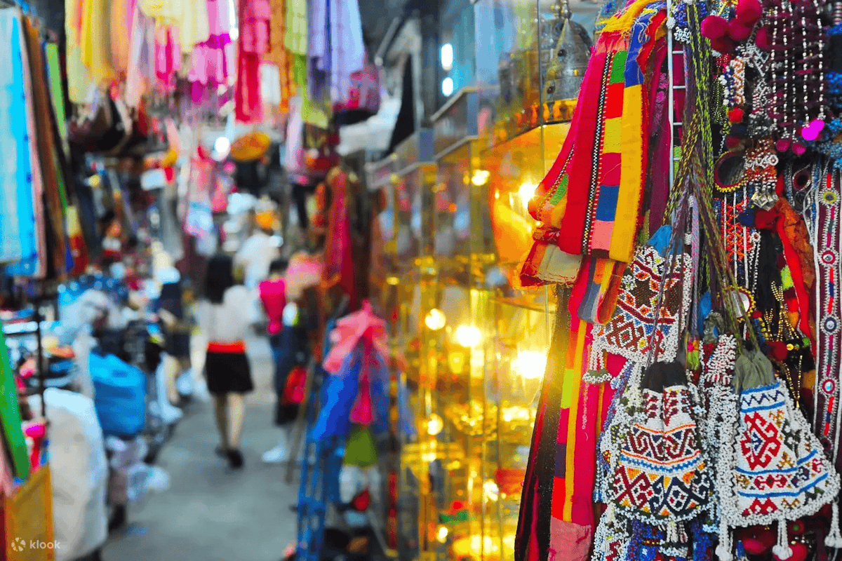 Shopping Places in Bangkok: Top 25 Places You Should Know - 2024