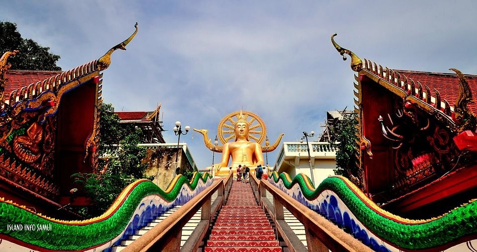 Wat Phra Yai.jpeg