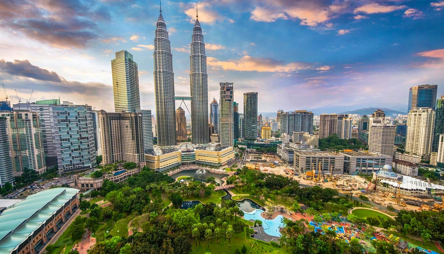 Kuala Lumpur Tour + KL Tower Observation Deck with Private Transfers