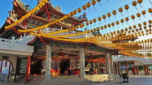 Evening Street Food Walking Tour at Petaling Street and Jalan Alor