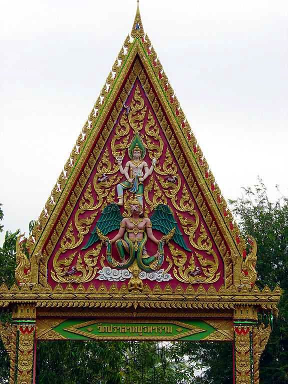 Wat Prasat- Visit to the ever beautiful traditional Buddhist temple