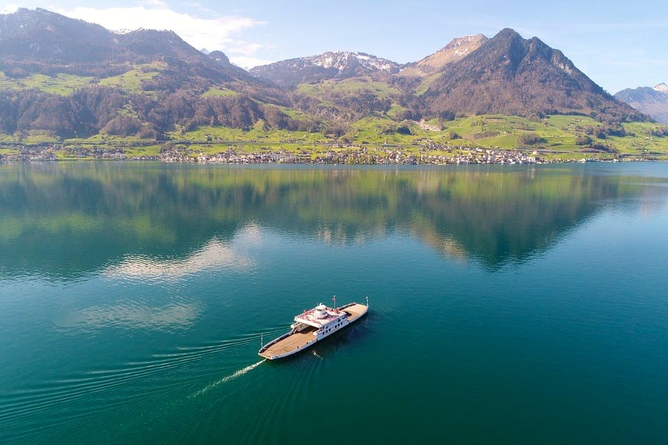 Visit Lucerne from Interlaken and Cruise in Lake Lucerne- Best combined with Swiss Pass