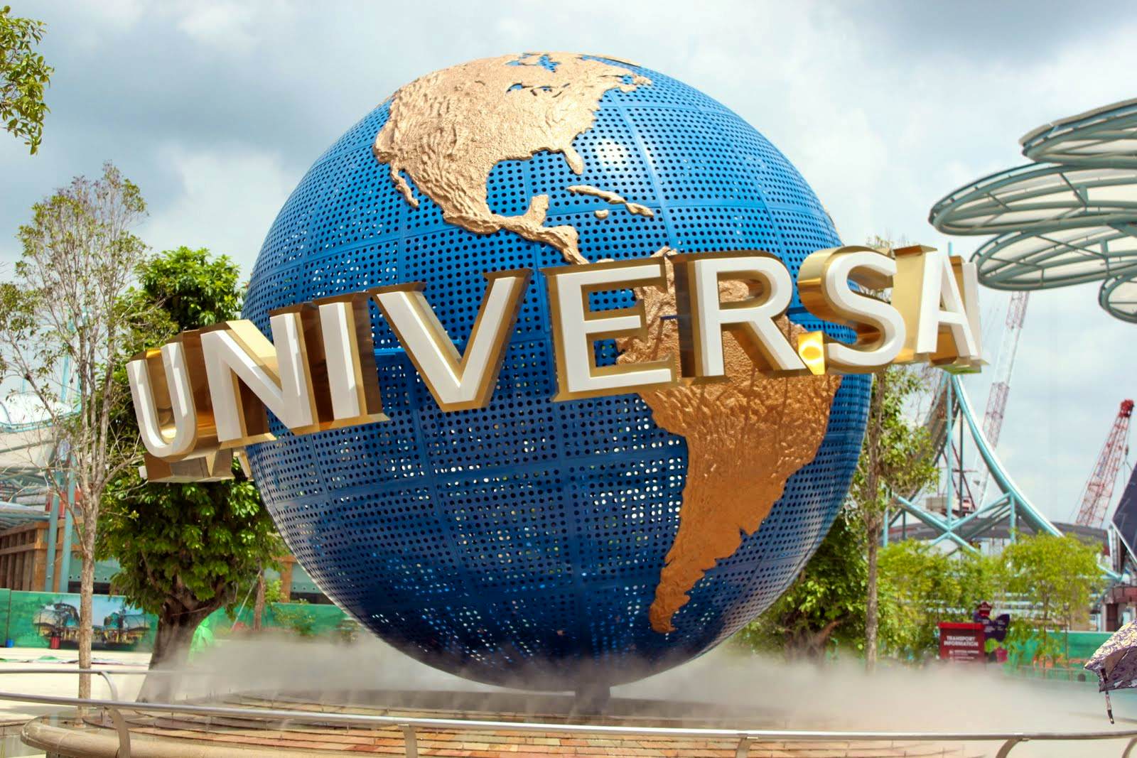 Universal Studios Singapore + S.E.A. Aquarium + Oasis Meal Set COMBO (Book by 25May, Visit till 31May) Ticket only