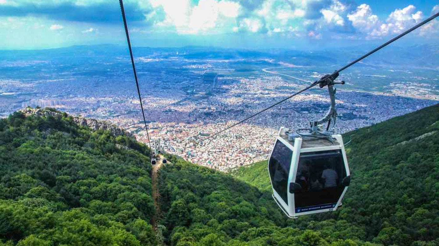 Full Day Bursa Cable Car Uludag Tour with Green Mosque and Tomb, Uludag Mountain and Shopping with Shared Transfer