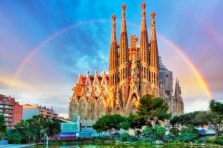 Sagrada Familia Barcelona Skip-The-Line entry ticket