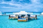 SUITE WITH PRIVATE POOL- OVERWATER