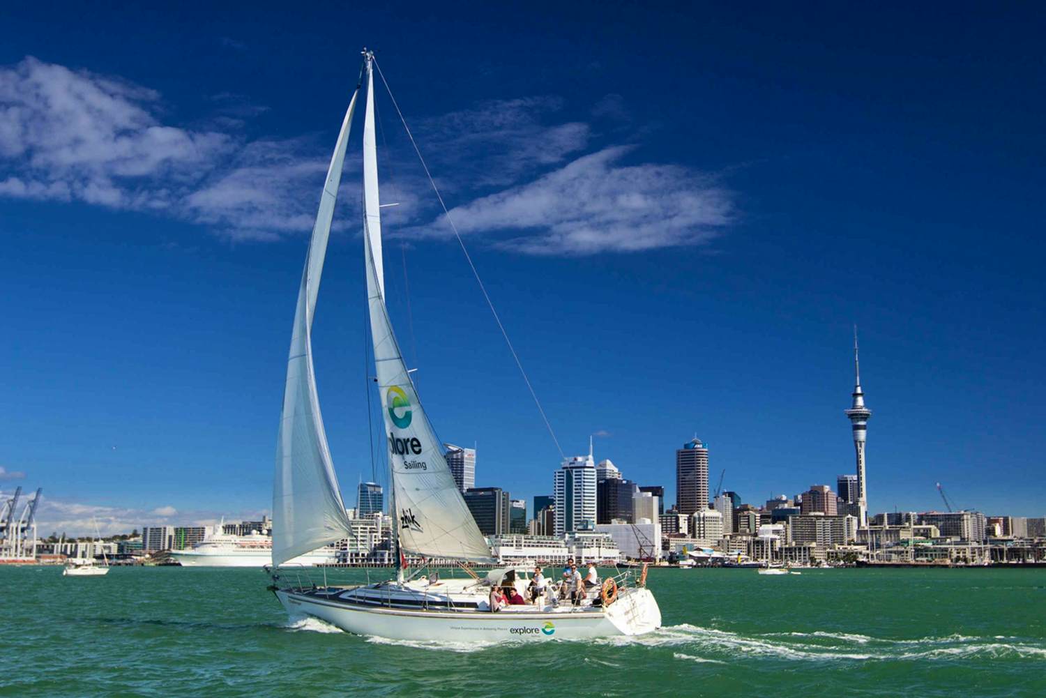 Auckland Harbour Sailboat Cruise Including Three Course Dinner