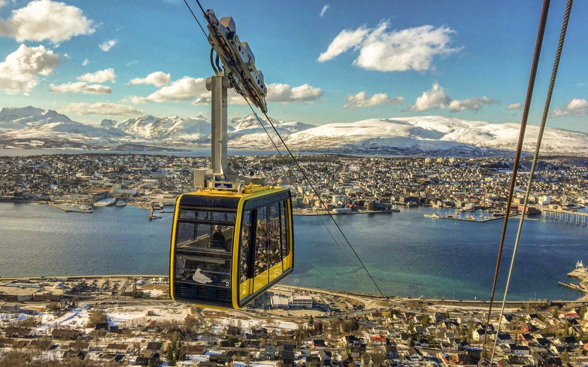 Gondola with Panoramic City Views (This is for Northern Lights)