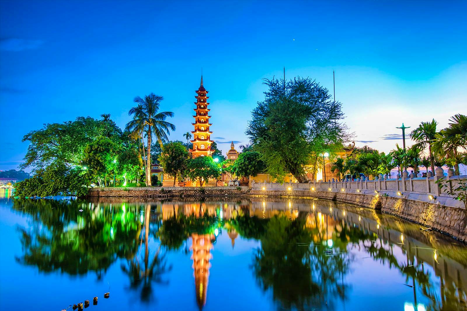 Half Day Shopping Tour Hanoi With Private Transfers