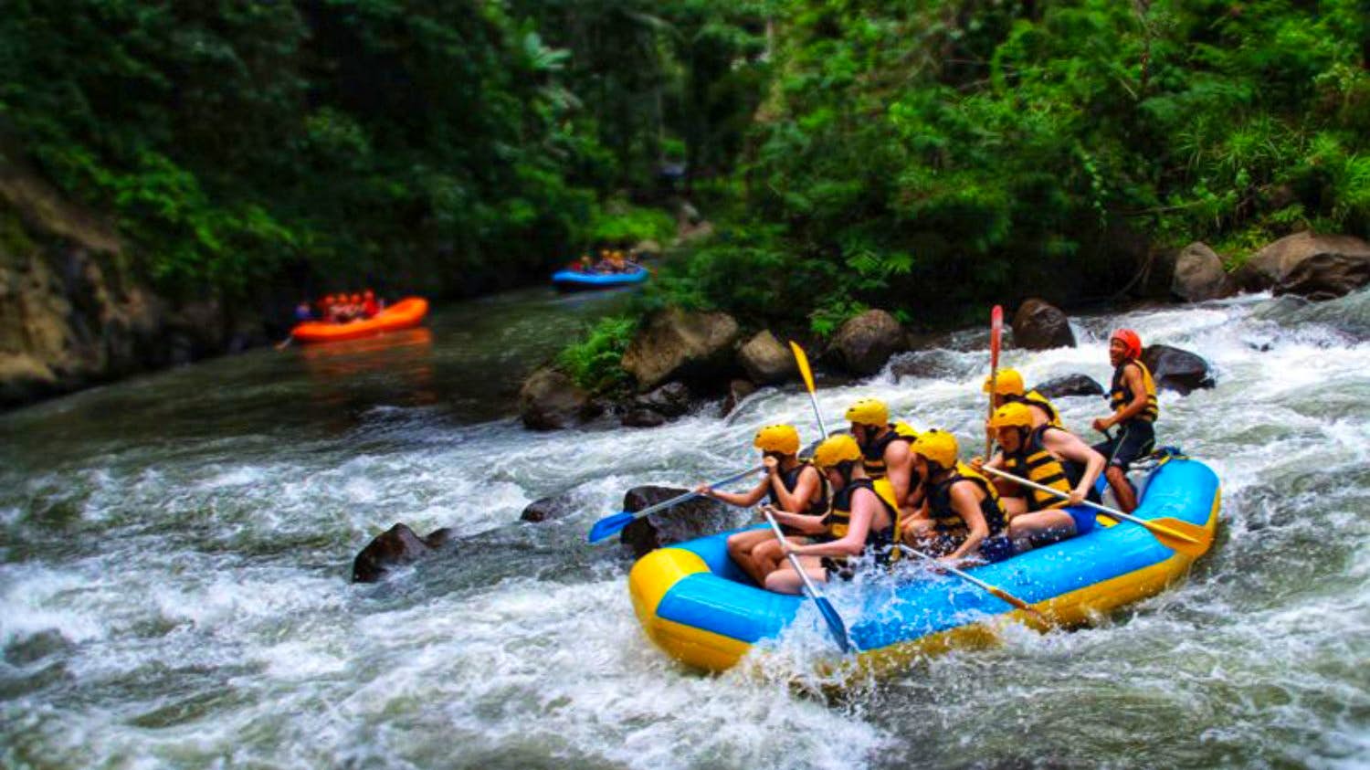 Combo: Swing at Bali Swing and White Water Rafting at Ayung River with Lunch