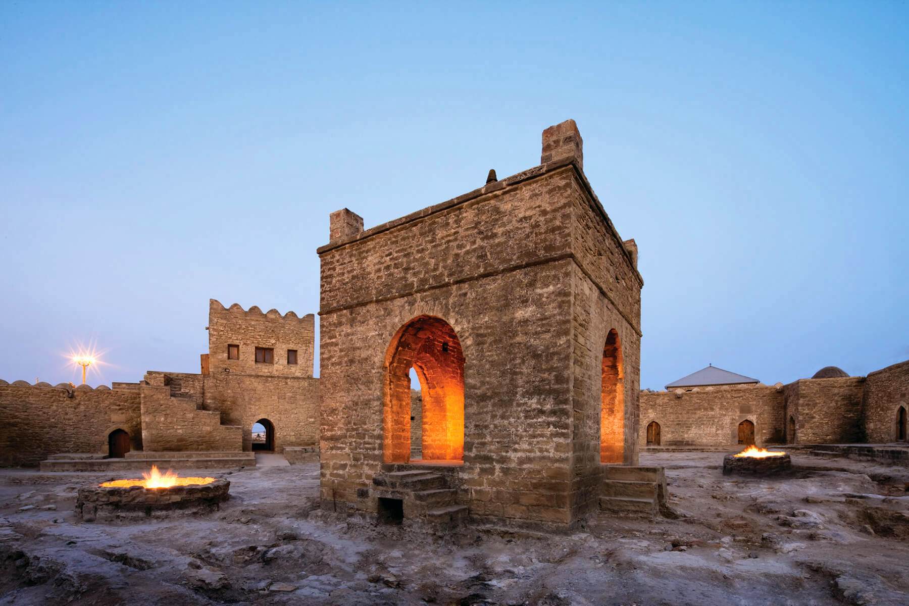 Absheron Tour - Ateshgah and Yanardag Tour With Hyder Alyeiv M , Vintage Car Museum ( Fixed iti Special )