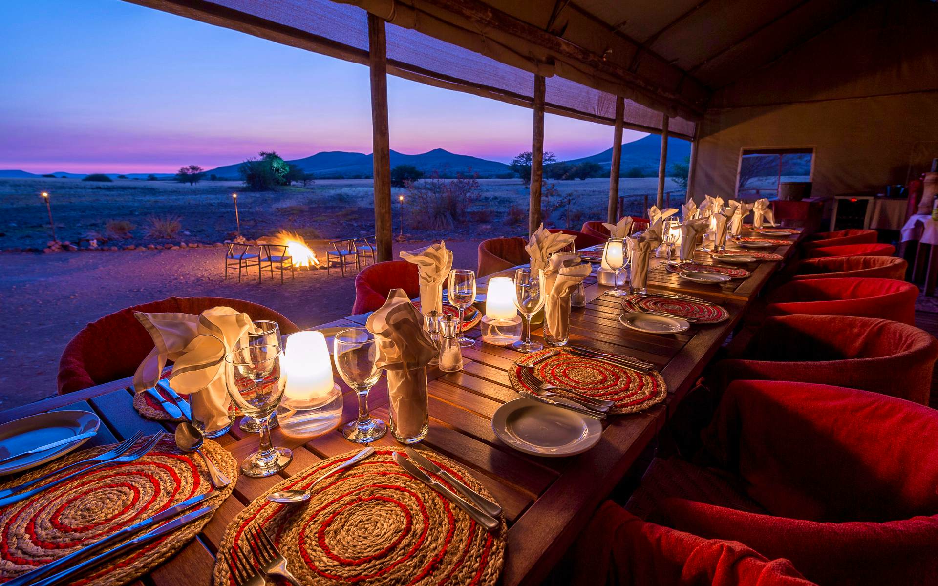 Desert Safari tour of fun and heart-stopping activities with a BBQ dinner (Deluxe)