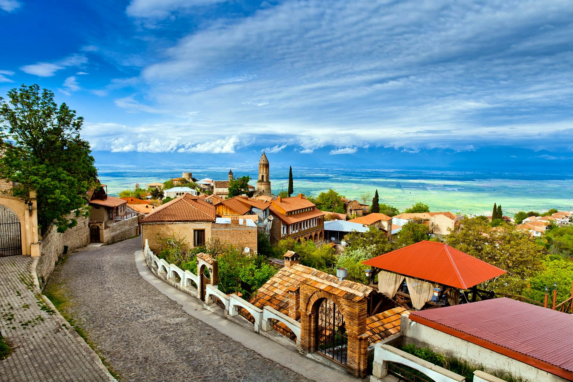 Full Day Trip to Signagi Bodbe Wine Degustation in Kakheti With Private Transfers