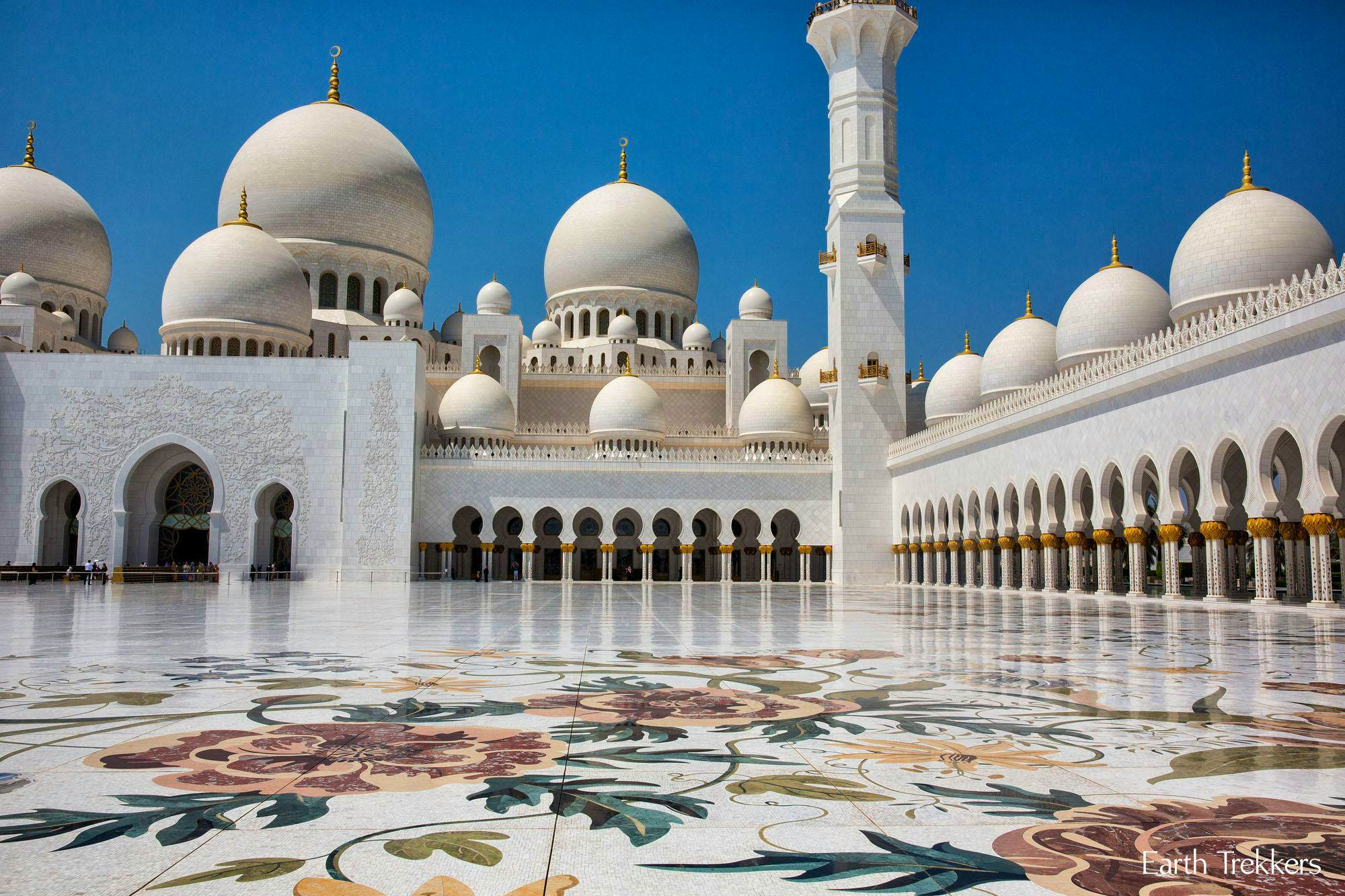 Ferrari World Day Tour and Grand Mosque from Dubai