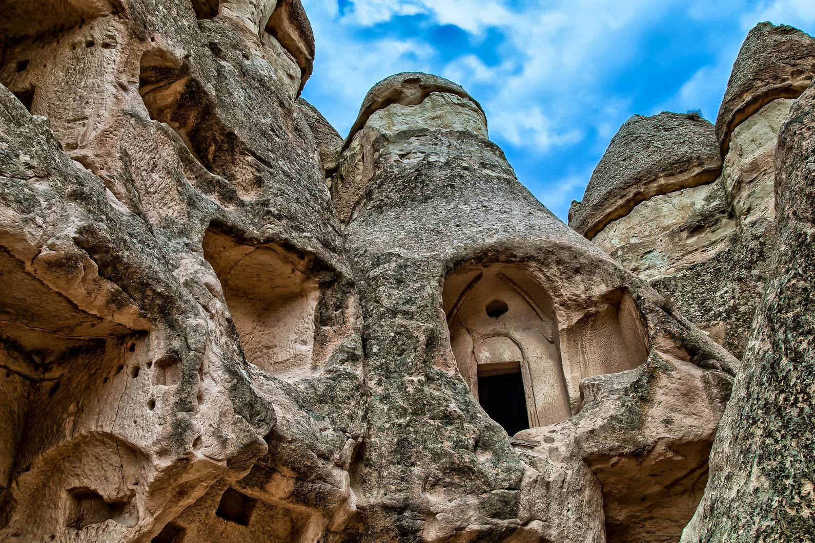 Full Day Cappadocia Red Tour with Zelve Open Air Museum, Dervent Valley, Pasabag, Avanos, Lunch at local restaurant