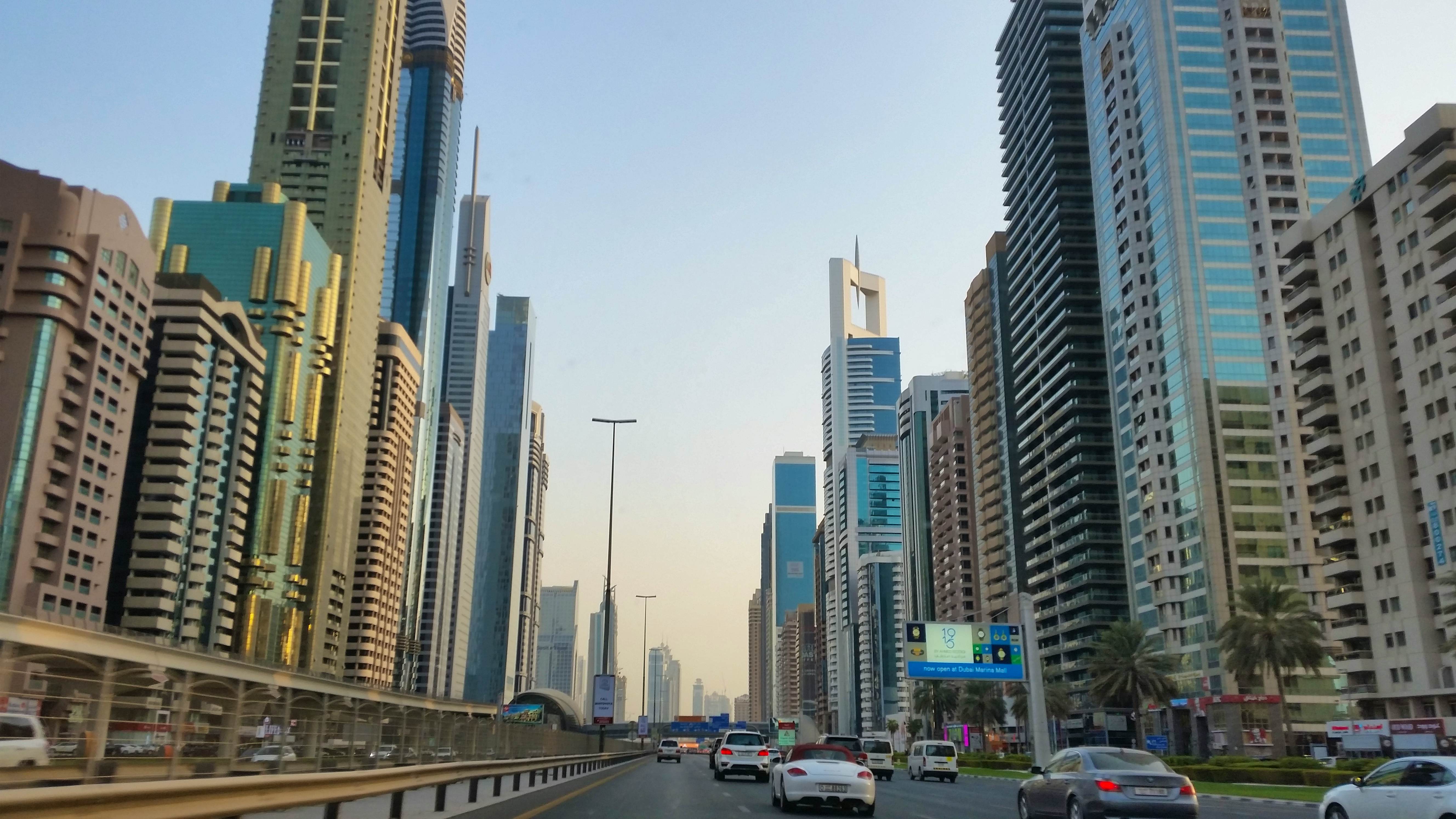 Explore the Sheikh Zayed Road