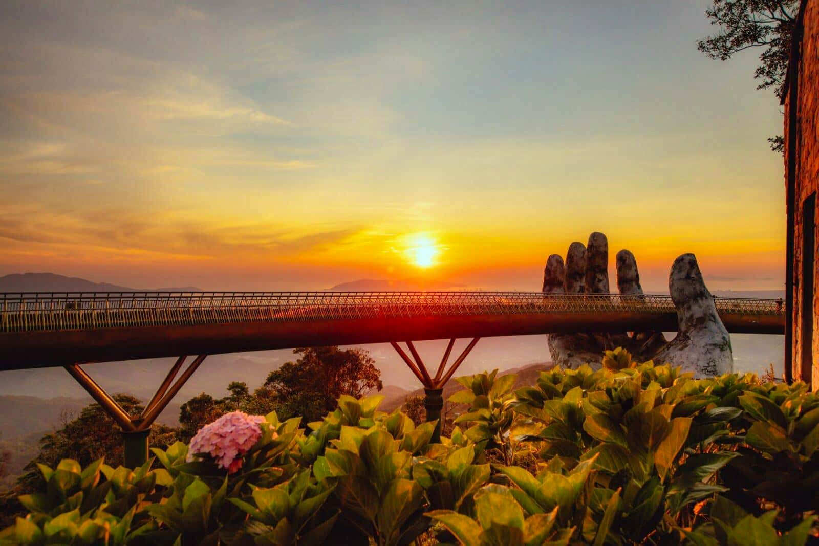 Danang - Bana Hills with Golden Bridge with Shared Transfers