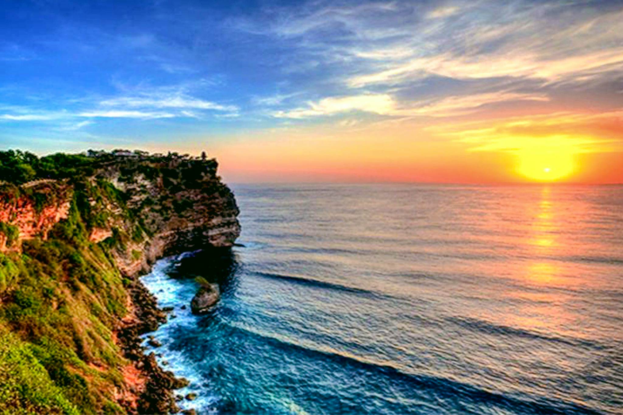 Uluwatu Sunset with Indian dinner at Jimbaran Bay