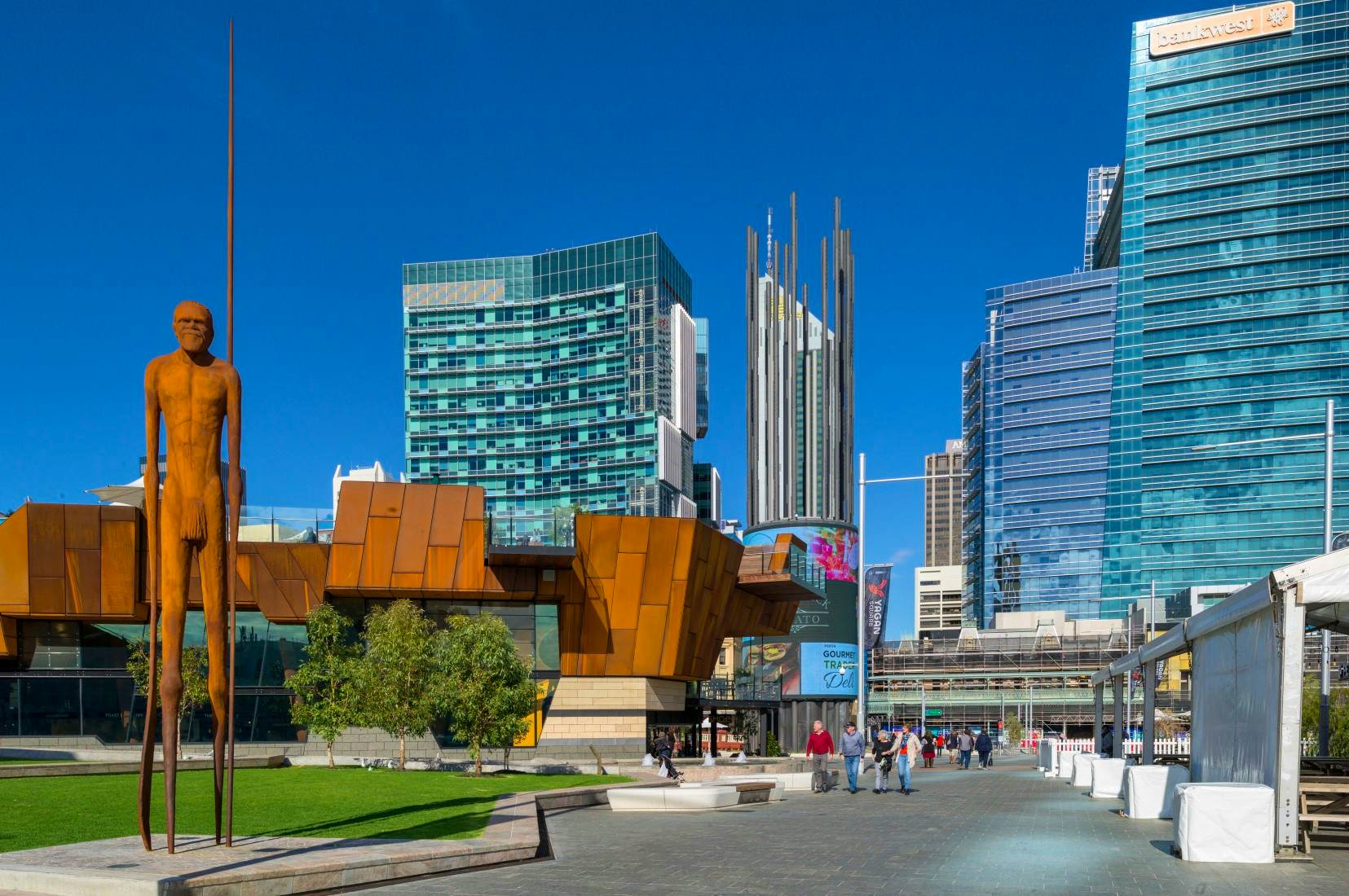 Yagan Square -Self Exploration