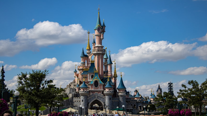 Fun Disneyland France Holiday Packages