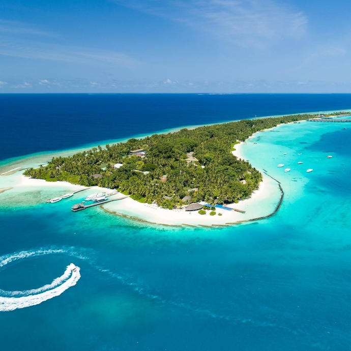 The Magical Holiday Package to Kuramathi Island Resort, Maldives