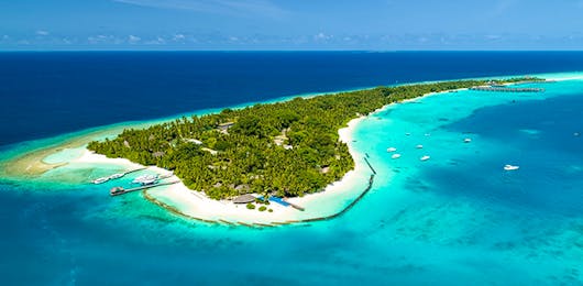 Kuramathi-Maldives-Honeymoon-Package-from-Vijayawada
