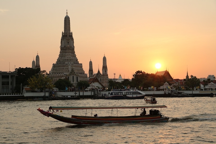 Dazzling Bangkok Tour Package With Airfare