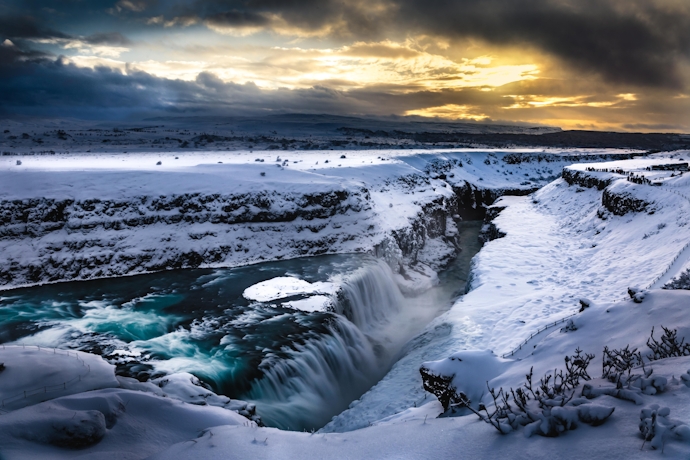Exquisite 9-Night Iceland Tour Packages