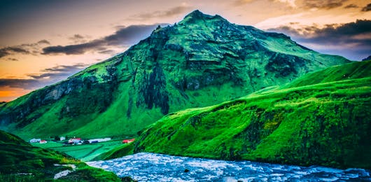An-epic-6-night-Iceland-itinerary-for-the-romantic