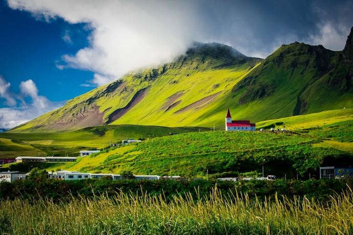Charming 9 Nights Iceland Packages 