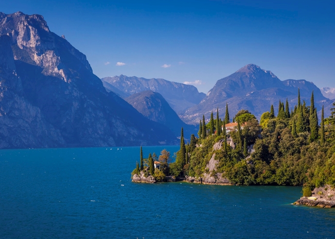 Italy and Switzerland Delights: Classic 13 Nights Italy and Switzerland Package