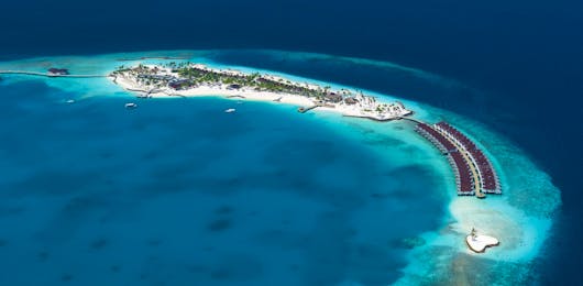 A-refreshing-Maldives-tour-to-Oblu-Select-Lobigili-with-the-Water-Villa-Package