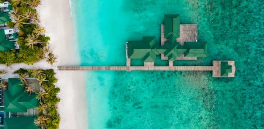 The-Scenic-Siyam-World-Resort-holiday-package-to-Maldives