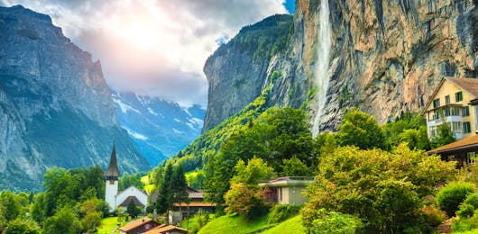 Relaxing-7-day-Switzerland-itinerary-for-the-Honeymoon-travellers