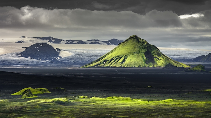 Exquisite 6-Night Iceland Vacation Packages