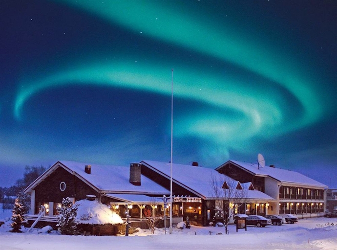 Extravagant Finland Northern Lights Package Holiday