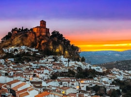 Enjoy 10 Days Spain Group Package From Delhi