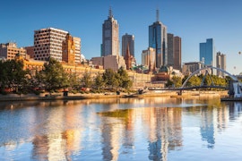 Get the best of  Melbourne and Sydney for 8 nights with your family