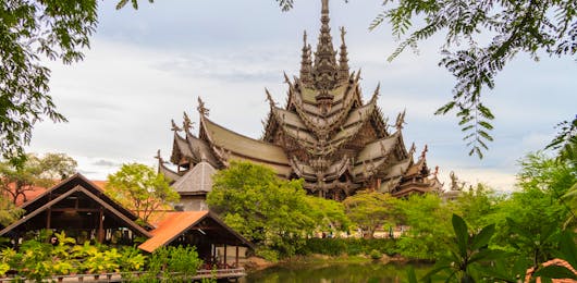 Lovely-Luxury-Thailand-Tour-Packages