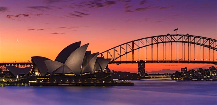 Go for second honeymoon in Australia for 13 nights and fall in love, again