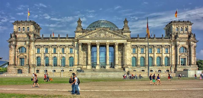 Fascinating 7 Days Trip to Germany from Dubai