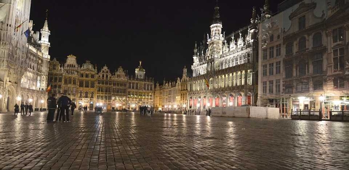 A romantic 10 night Paris, Belgium and Germany itinerary for honeymooners