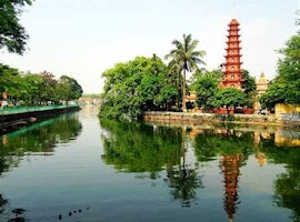 Stroll past the streets of Ho Chi Minh, Hoi An and Hanoi with a 8 night tour