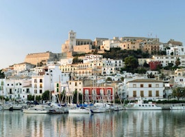 An ideal 16 night Spain itinerary for a Honeymoon getaway