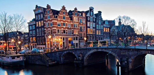 Blissful-Netherlands-Honeymoon-trip