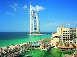 A Luxury 5 Days Dubai trip package from Hyderabad