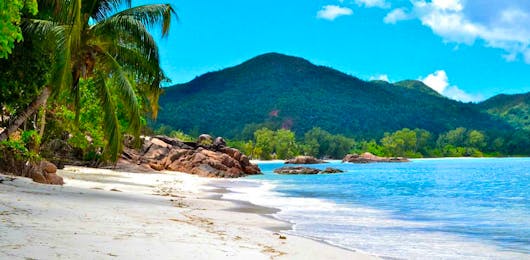 Beyond-villas:-the-adventurous-Seychelles-honeymoon