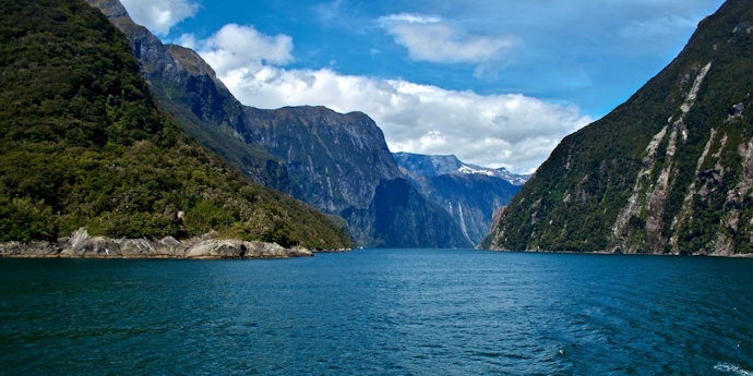 10 nights 11 days Glorious New Zealand attraction Honeymoon Tour Package