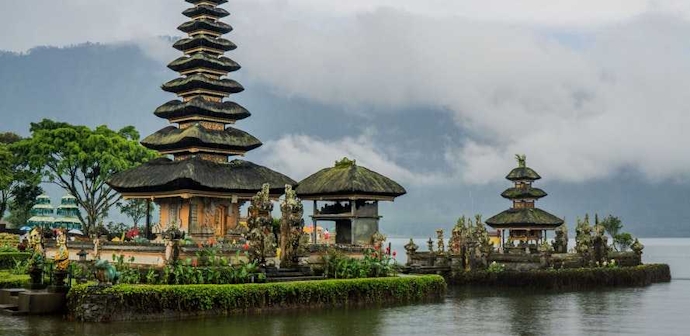 Marvellous Singapore Bali Honeymoon