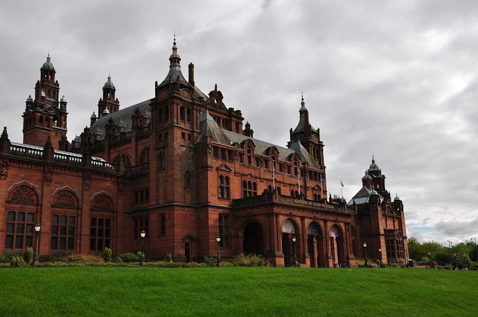 Enigmatic 10 Nights London Scotland Travel Package From Bangalore